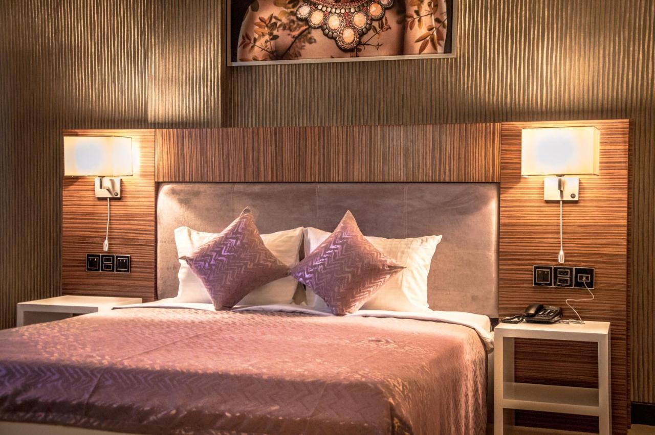 Hillmond Hotel Baku Ngoại thất bức ảnh