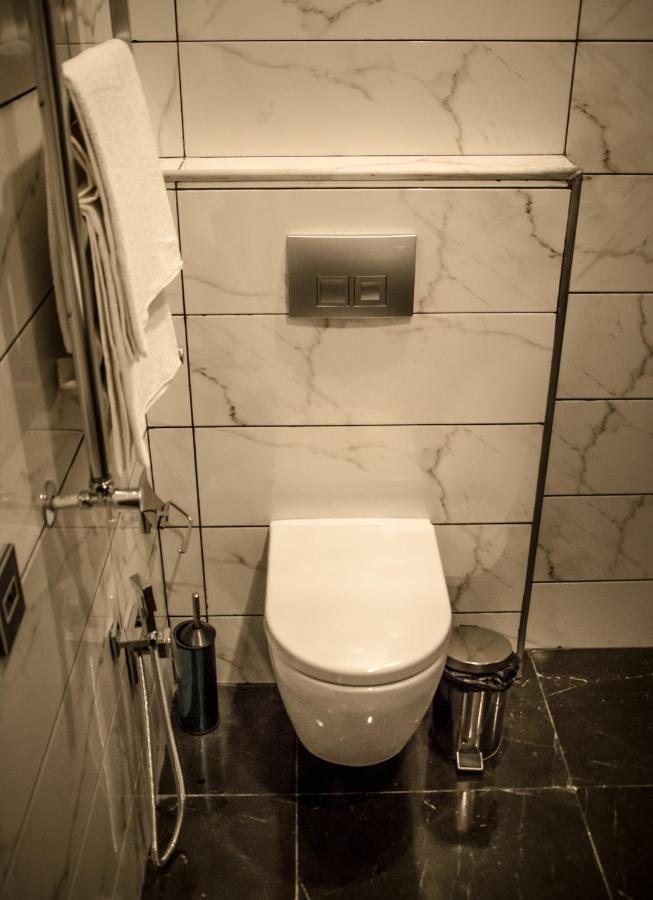Hillmond Hotel Baku Ngoại thất bức ảnh