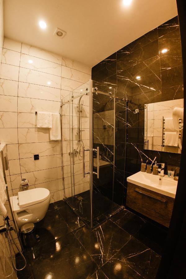 Hillmond Hotel Baku Ngoại thất bức ảnh