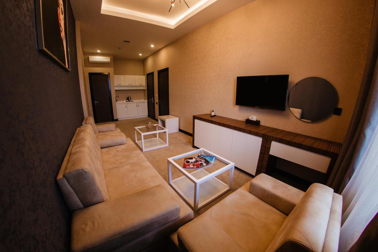 Hillmond Hotel Baku Ngoại thất bức ảnh