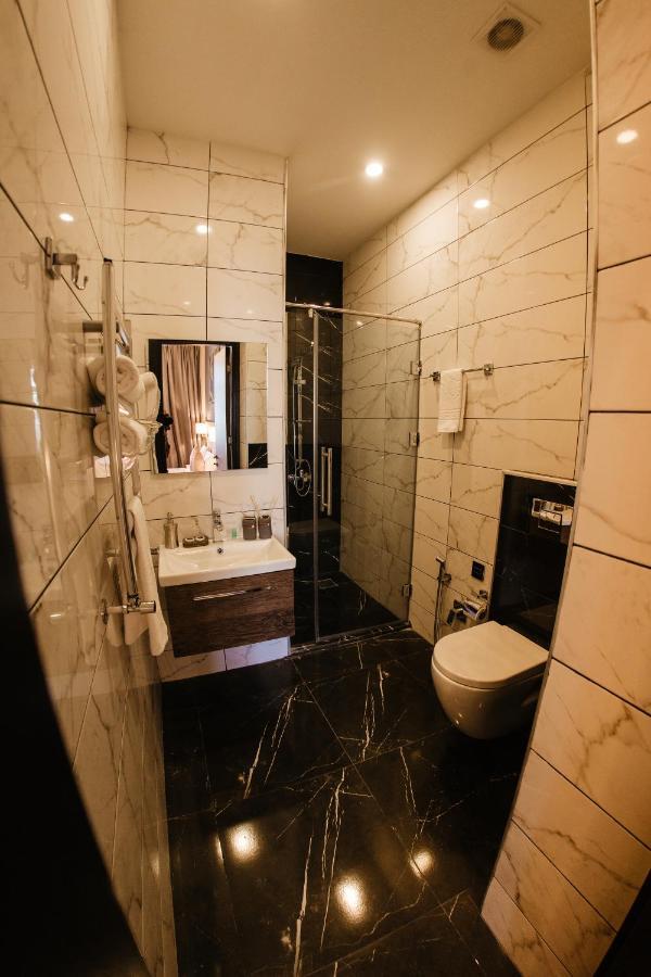 Hillmond Hotel Baku Ngoại thất bức ảnh