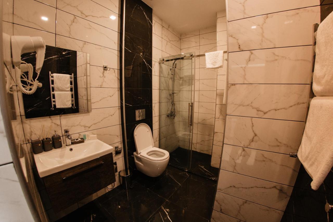 Hillmond Hotel Baku Ngoại thất bức ảnh