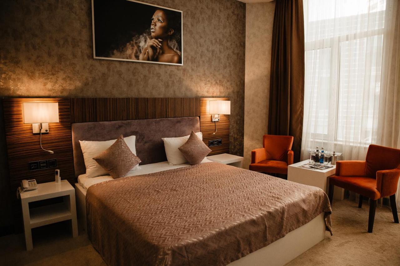 Hillmond Hotel Baku Ngoại thất bức ảnh